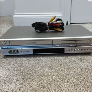 Vintage & Rare JVC VHS/ DVD Combo Player, Tested & WORKING! RCA Cable Included.